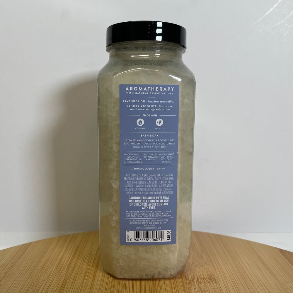 Bath & Body Works Aromatherapy Lavender Vanilla Bath Soak 17 Oz Vitamin E Salt - Picture 4 of 6